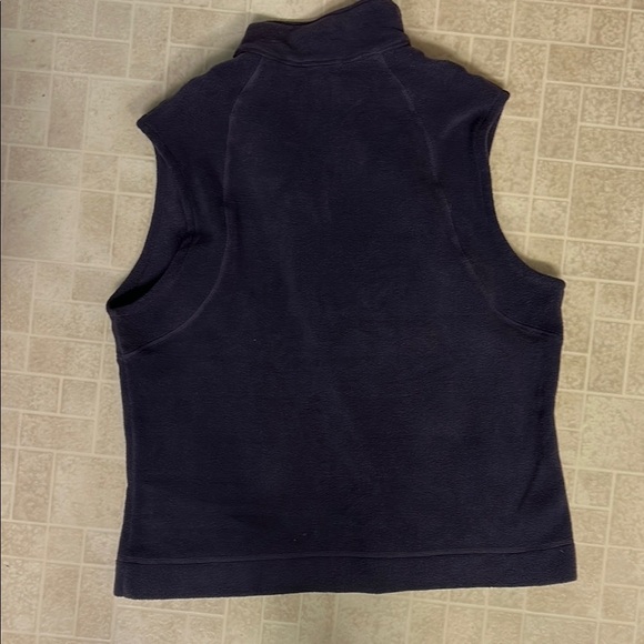 Columbia Women's Purple Fleece Vest - Picture 3 of 3